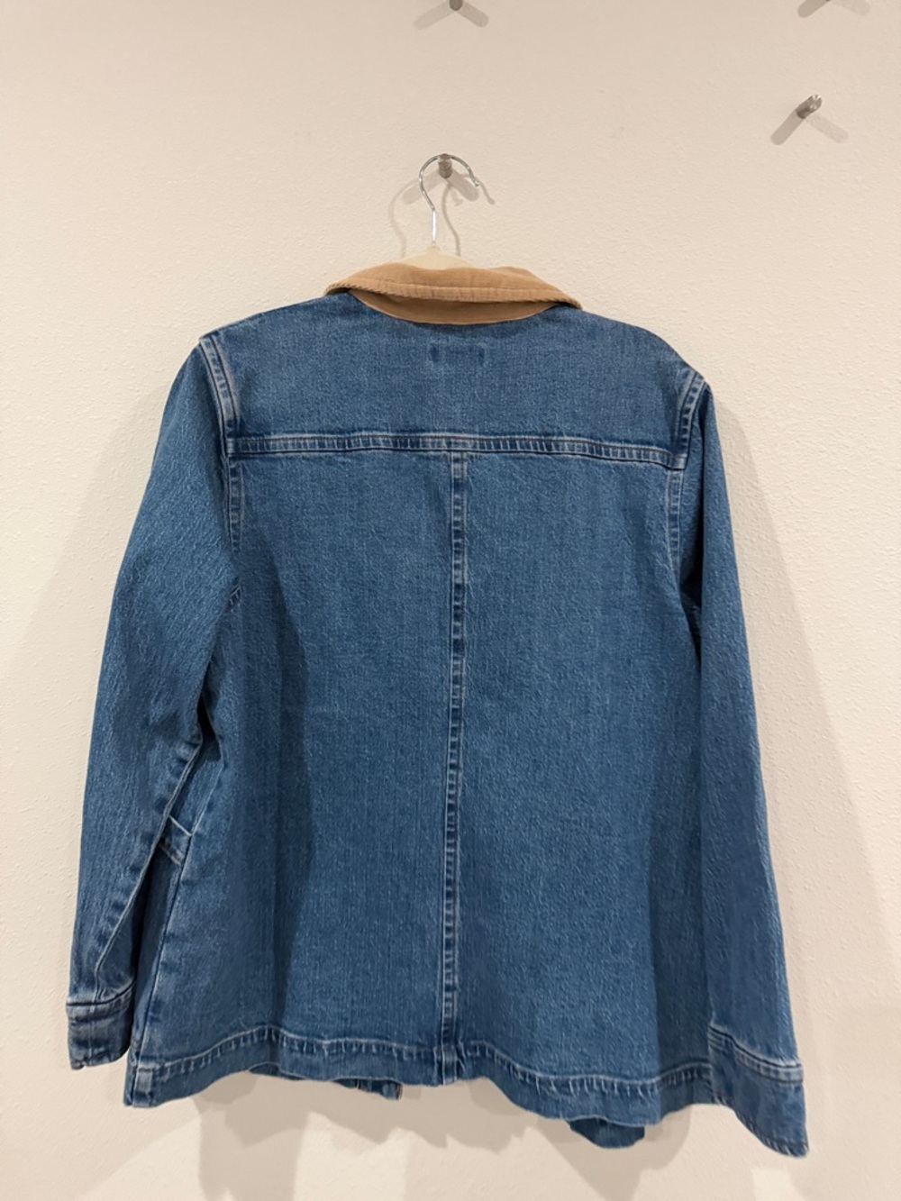 ON 34° Blue Denim Jacket with Tan Corduroy Collar - Picture 4 of 4